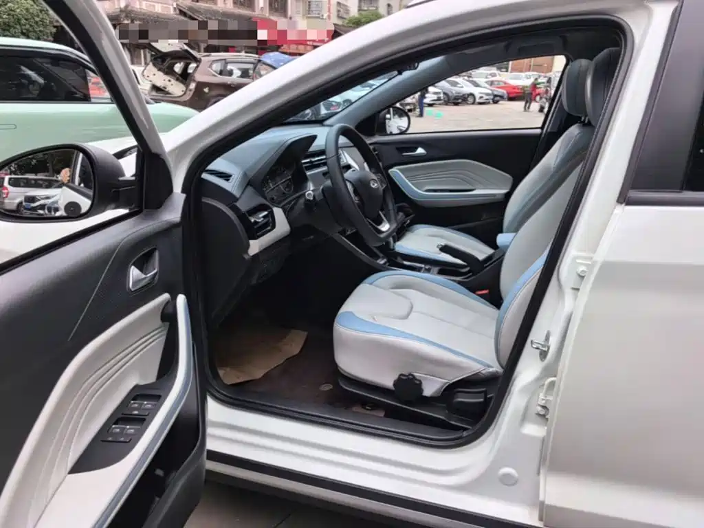 Chery Tiggo 3x — фото 15