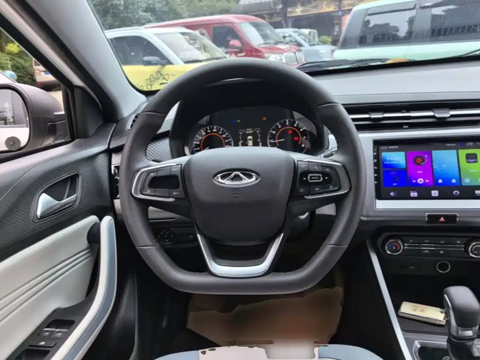 Chery Tiggo 3x — фото 10