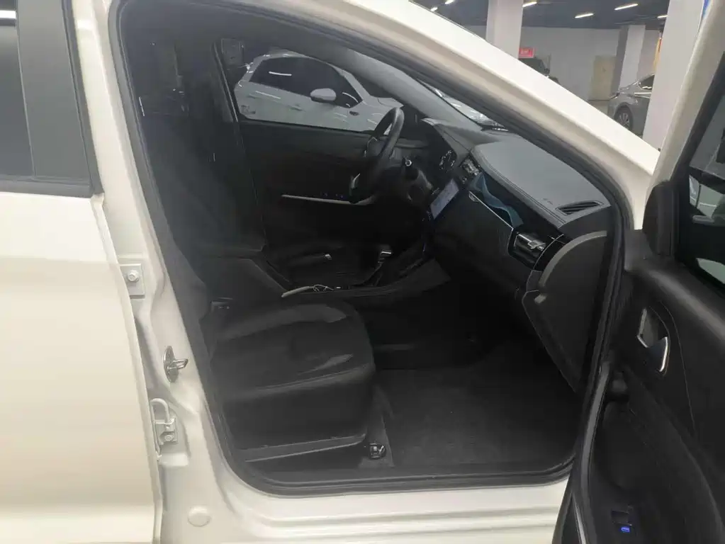 Chery Tiggo 3x — фото 11