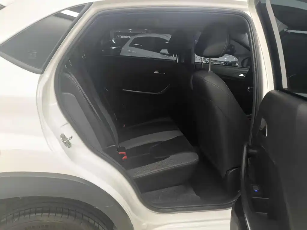 Chery Tiggo 3x — фото 10