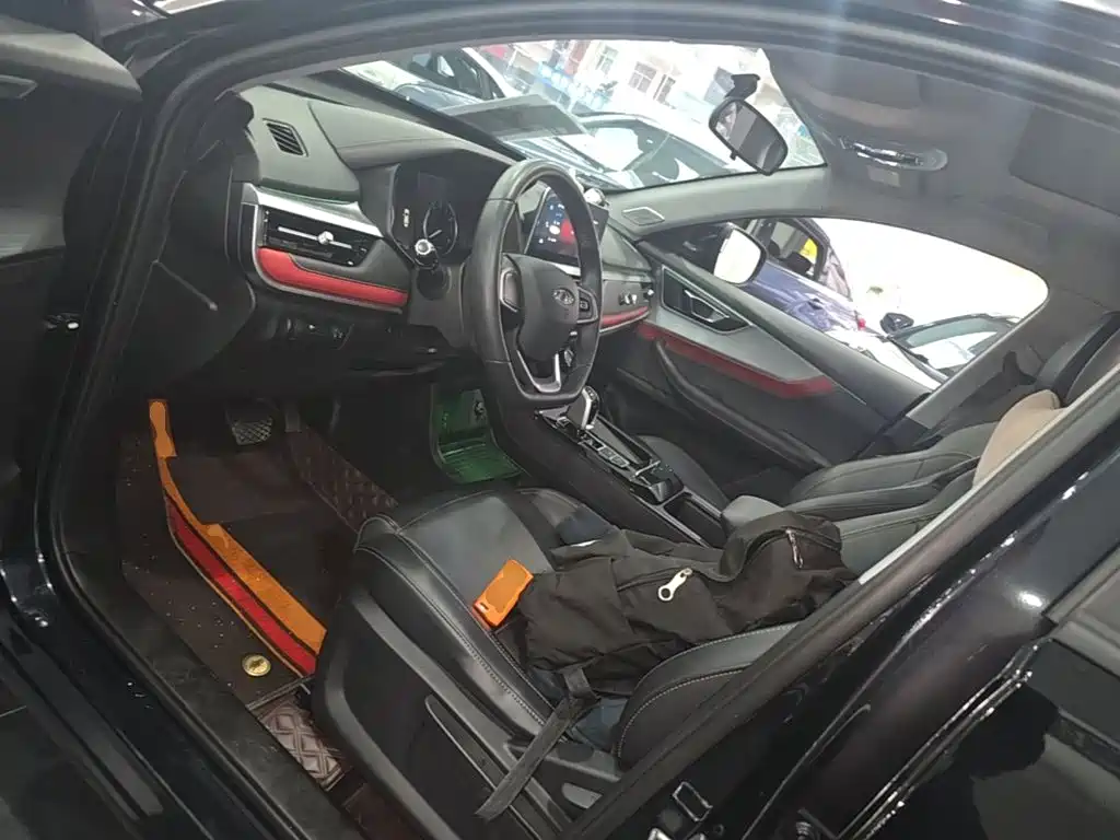 Chery Tiggo 7 — фото 14