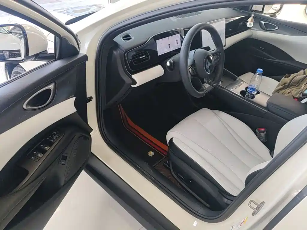 BYD Seal 06 — фото 16