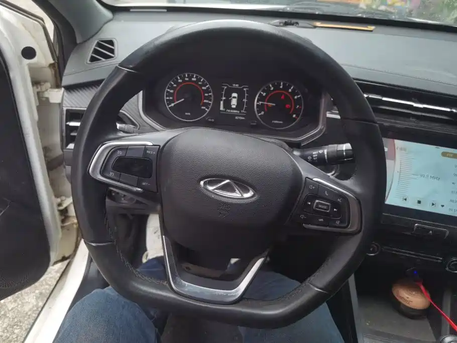 Chery Tiggo 3x — фото 14