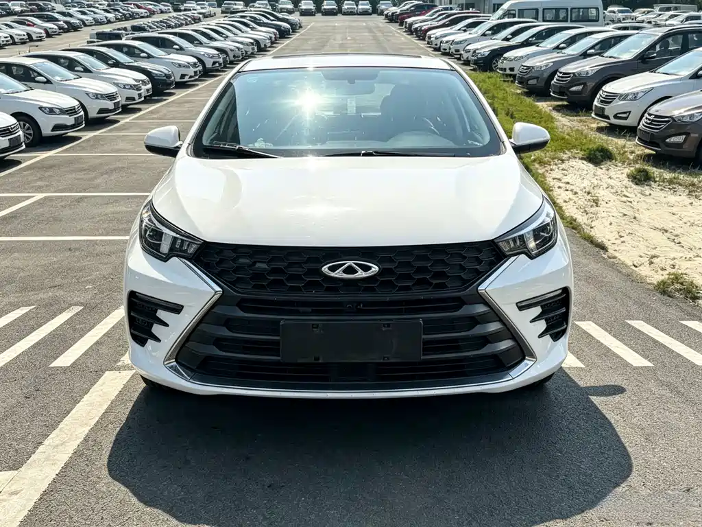 Chery Arrizo 5 PLUS — фото 2