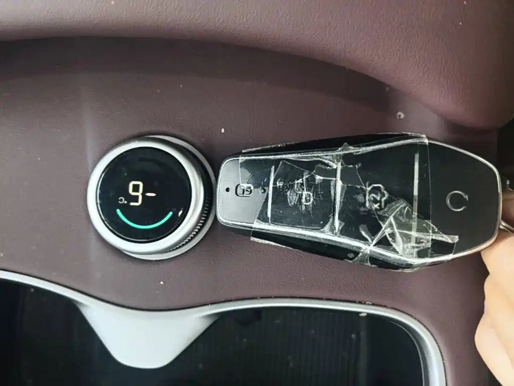 BYD Seal 07 DM-i — фото 9