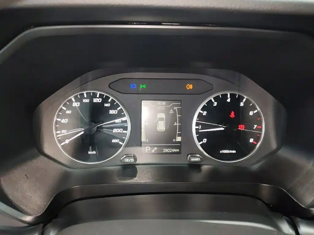 Chery Tiggo 7 — фото 11