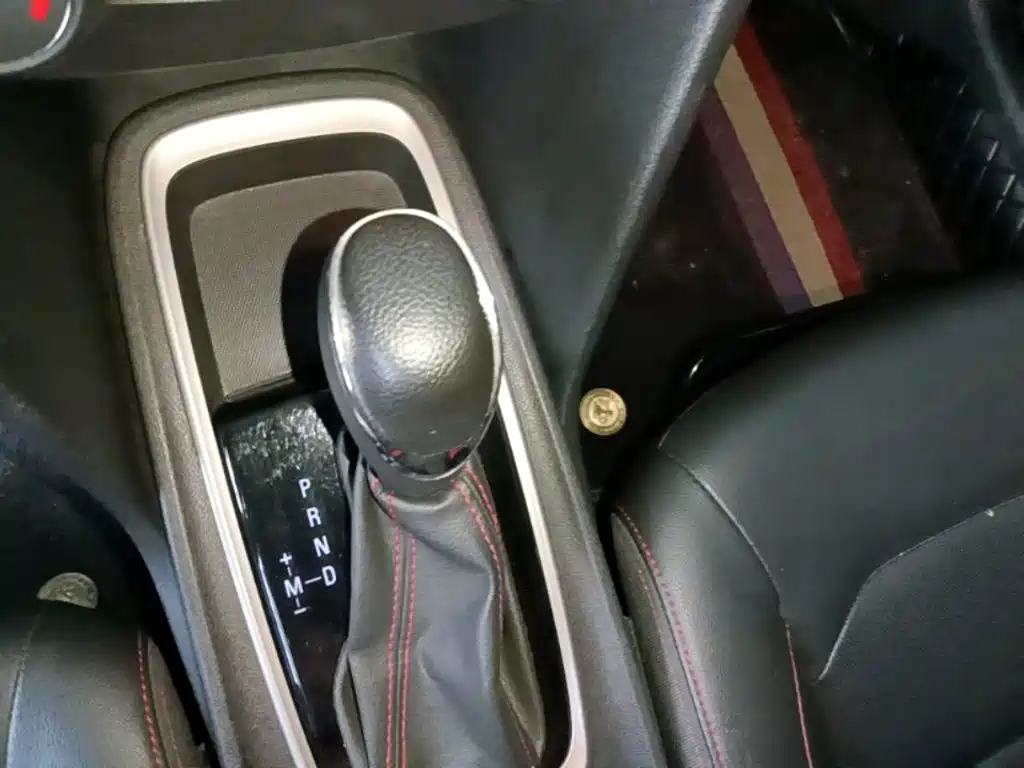 Chevrolet Monza — фото 13