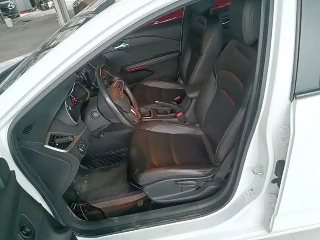 Chevrolet Monza — фото 14