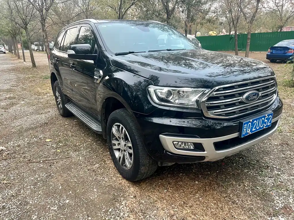 Ford Everest — фото 3
