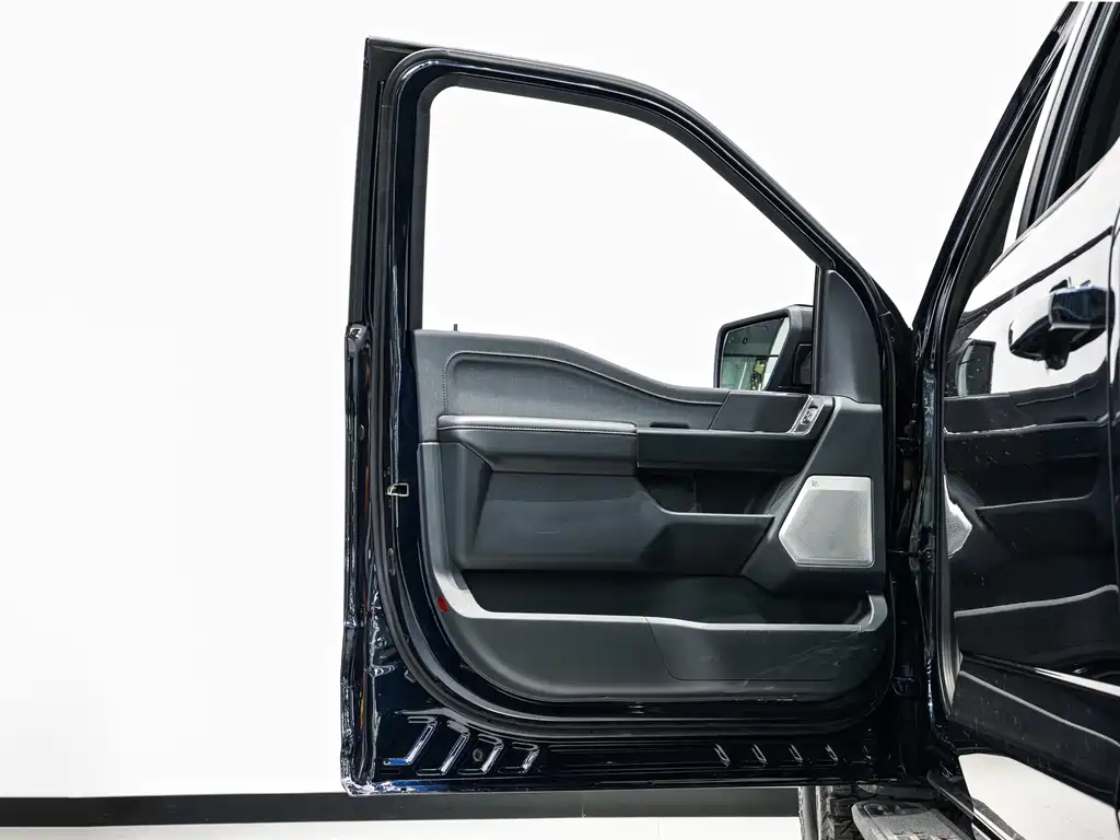 Ford F-150 Raptor — фото 14