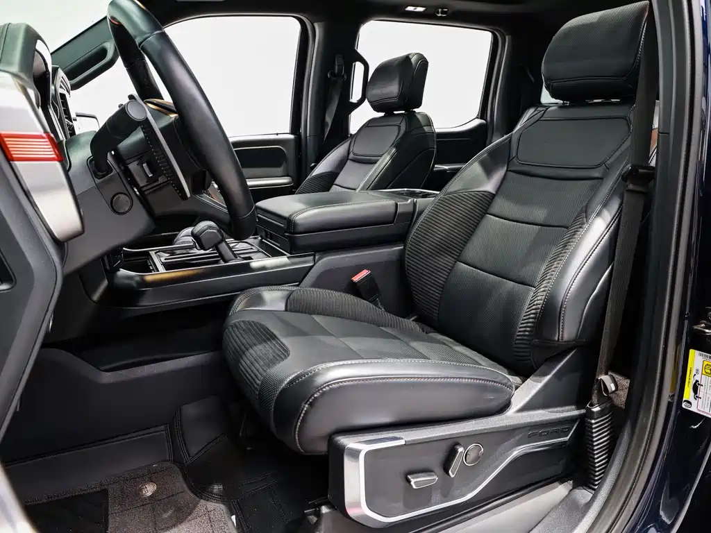 Ford F-150 Raptor — фото 10