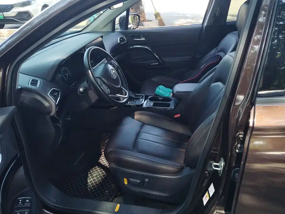 GAC Motor Trumpchi GS4 — фото 9