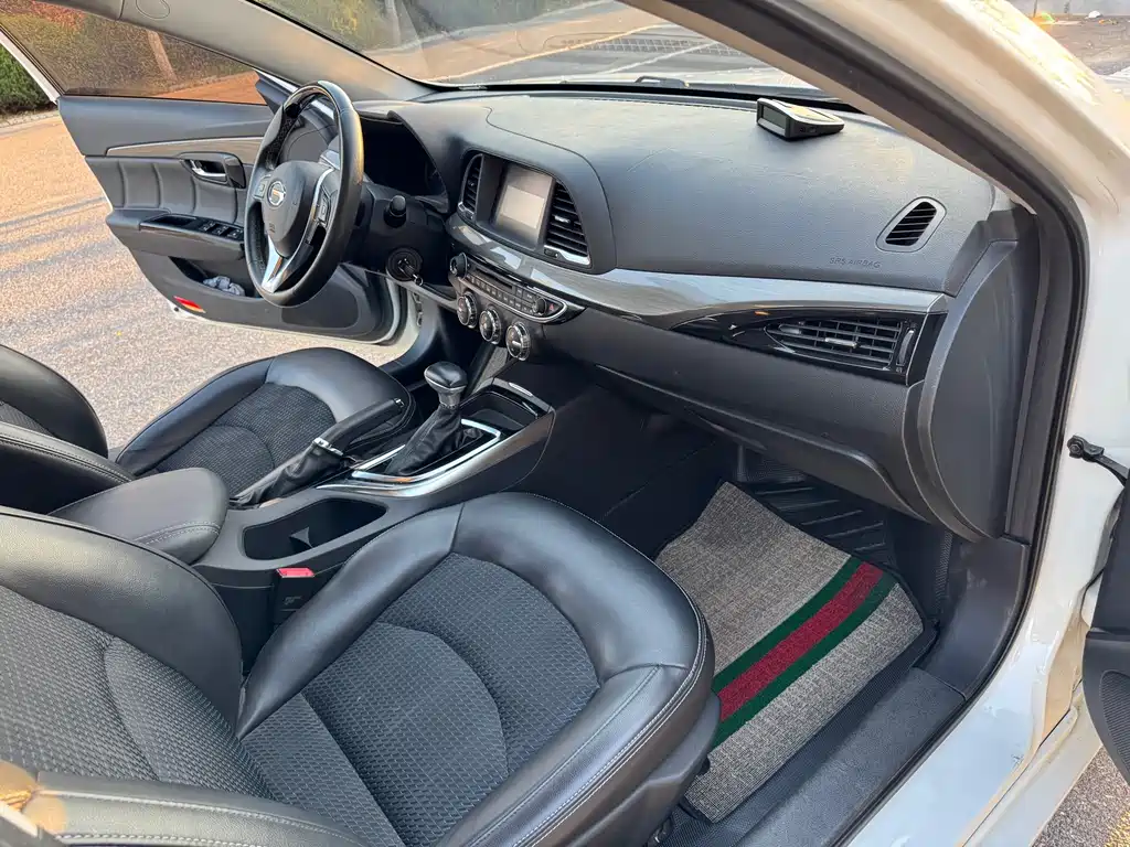GAC Motor Trumpchi GA6 — фото 13