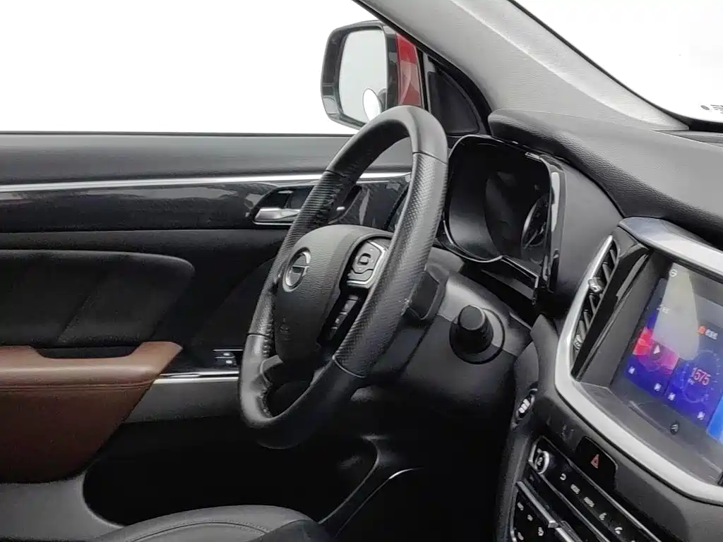 GAC Motor Trumpchi GS7 — фото 22
