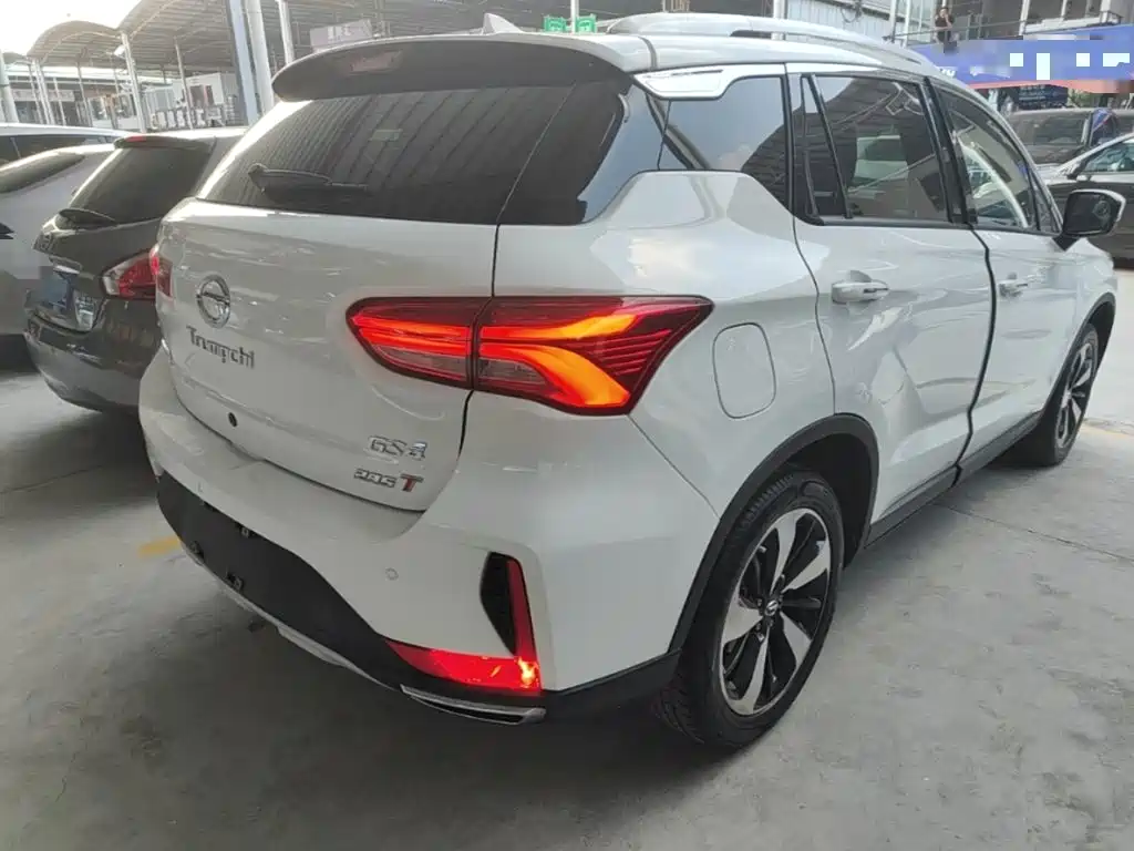 GAC Motor Trumpchi GS4 — фото 6