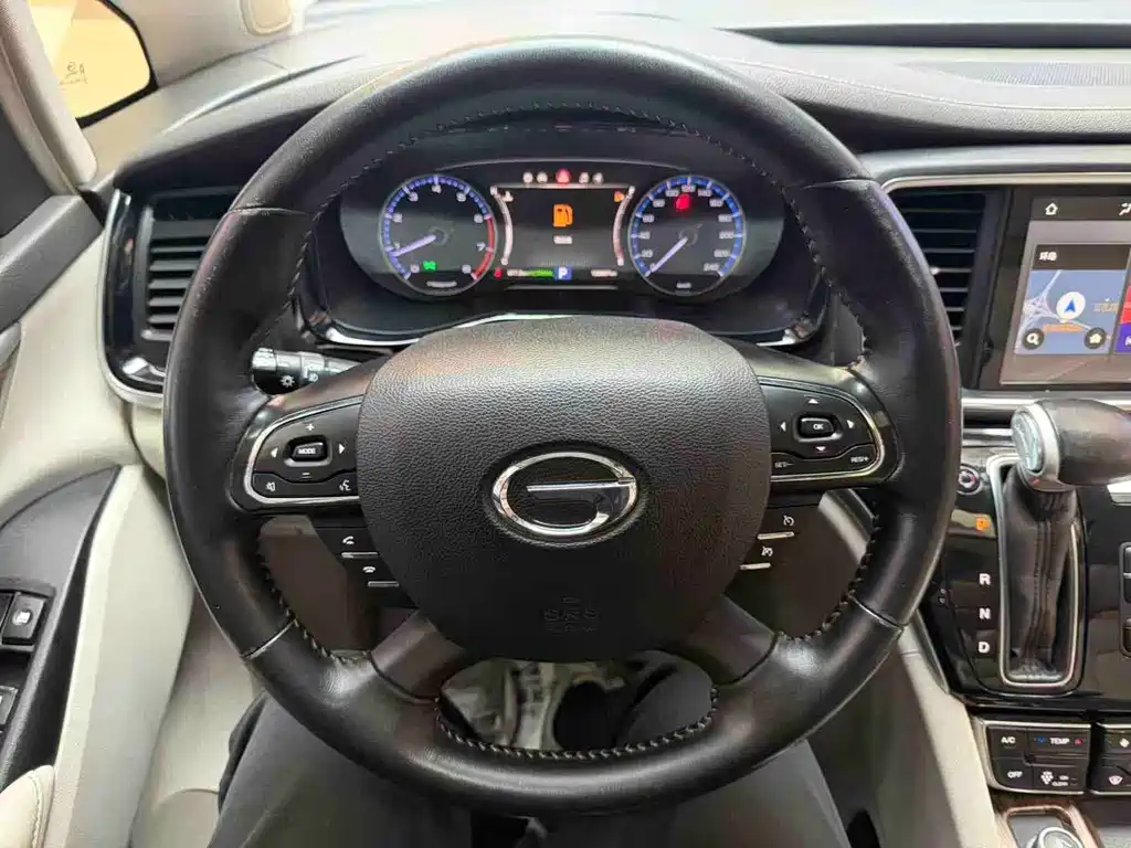 GAC Motor Trumpchi M8 — фото 13