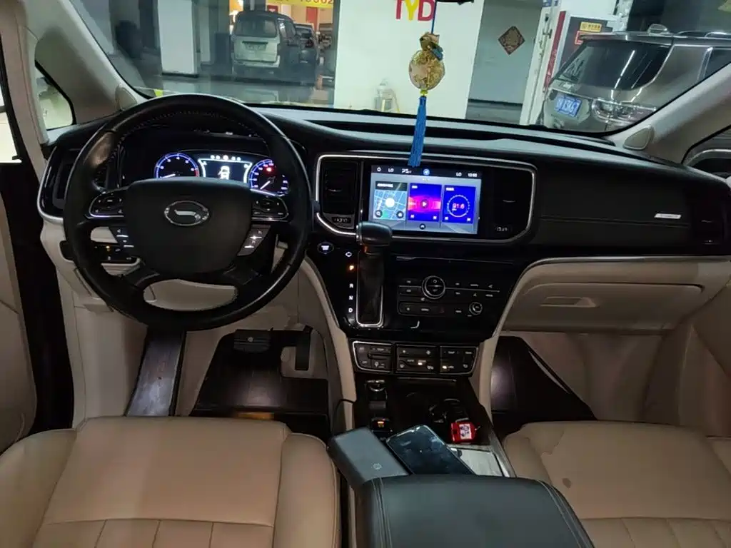 GAC Motor Trumpchi M8 — фото 9