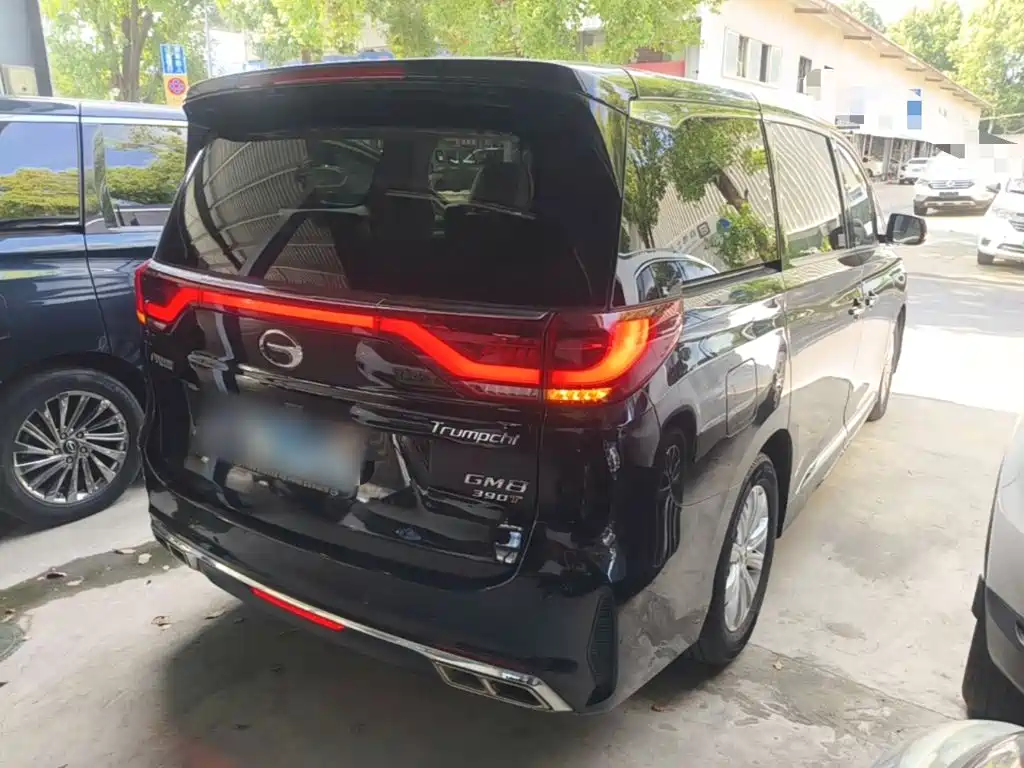 GAC Motor Trumpchi M8 — фото 4