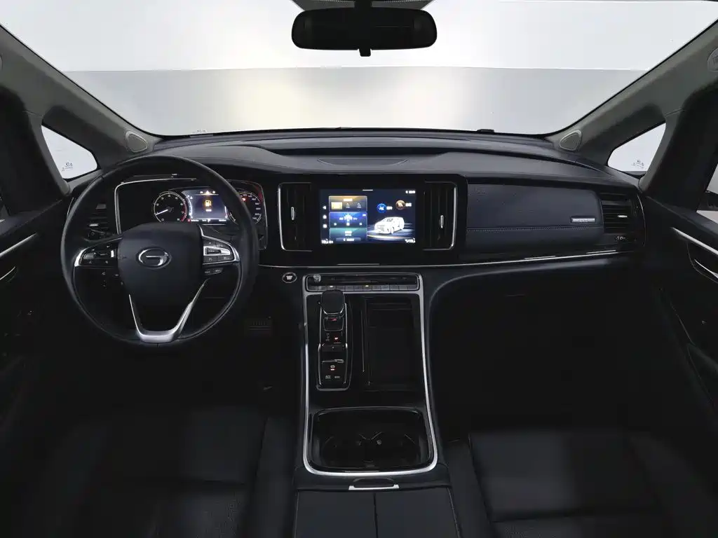 GAC Motor Trumpchi M8 — фото 5