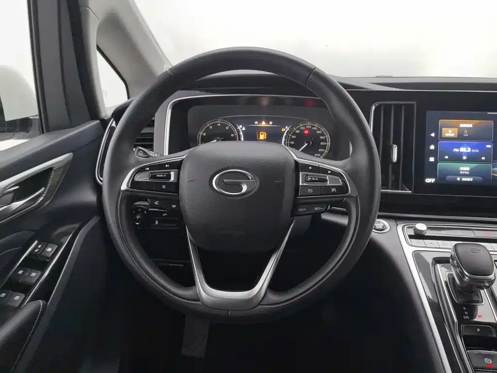 GAC Motor Trumpchi M8 — фото 11