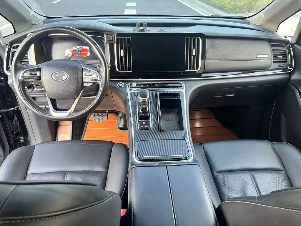 GAC Motor Trumpchi M8 — фото 6