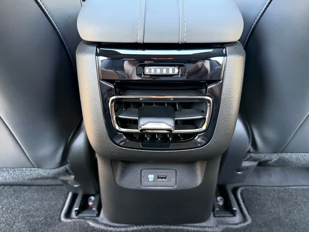 GAC Motor Shadow Leopard — фото 9