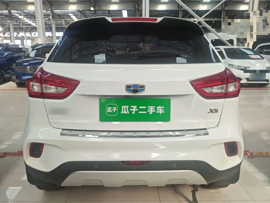 Geely Vision X3 — фото 5