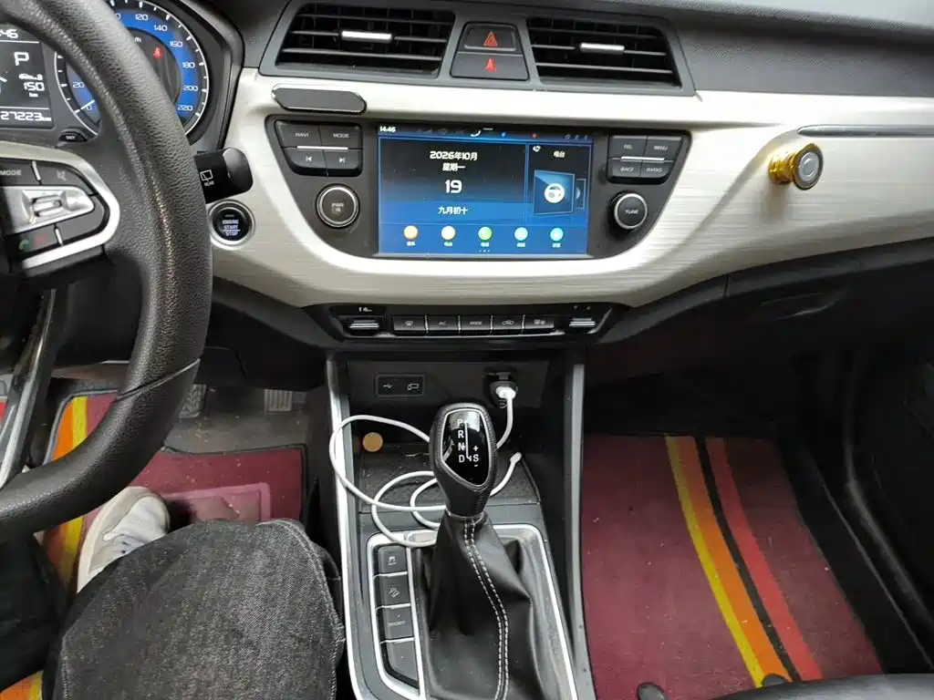 Geely Vision X3 — фото 14