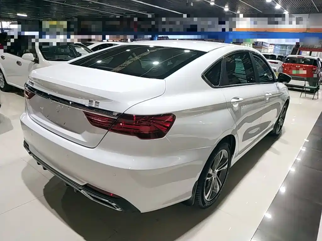 Geely Binrui — фото 6