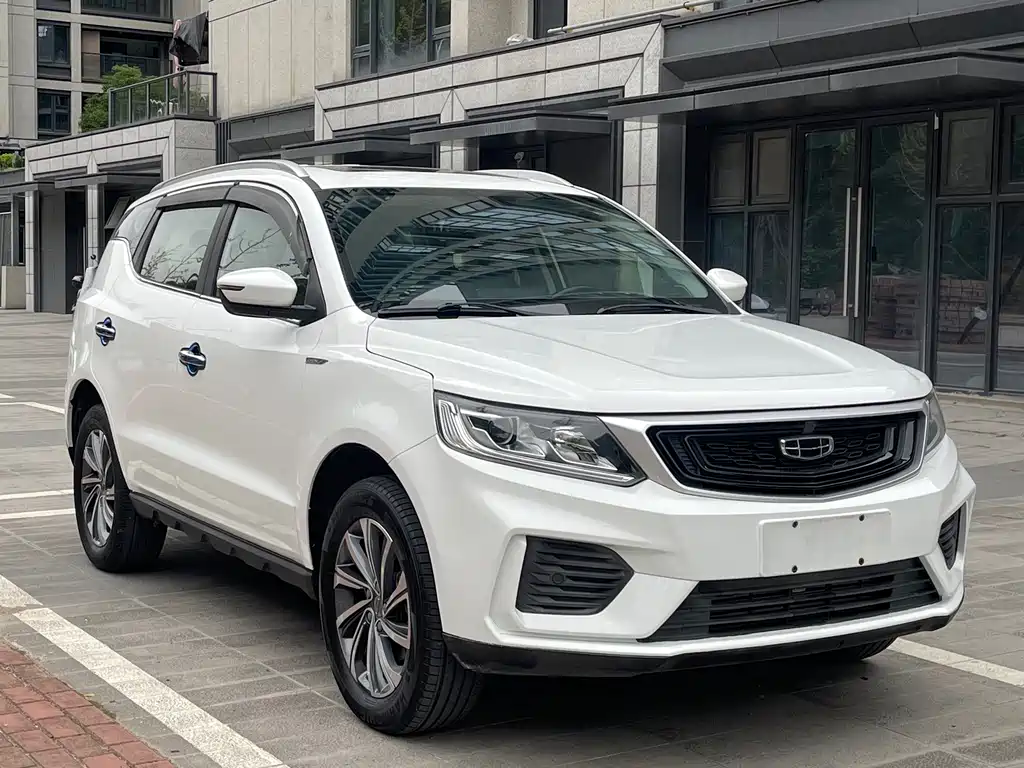 Geely Vision X6 — фото 3