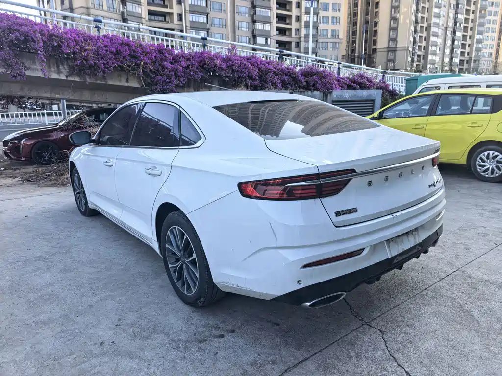 Geely Preface — фото 8
