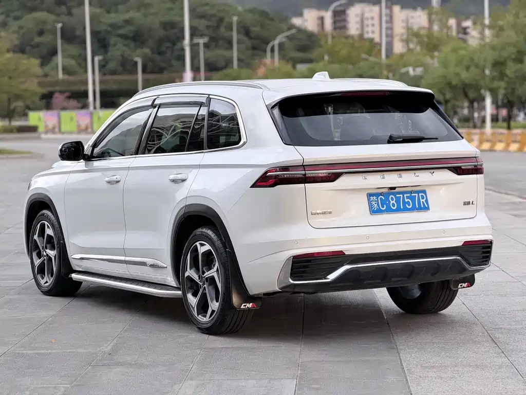 Geely Xingyue L — фото 6