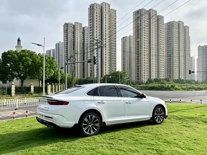 Geely Preface — фото 4