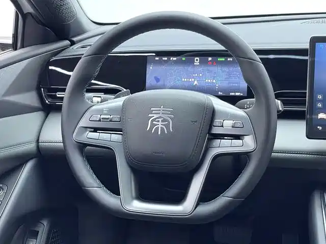 BYD Qin L — фото 11