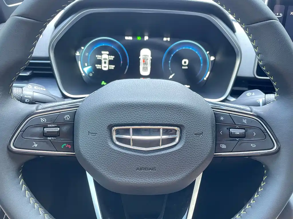 Geely Preface — фото 28