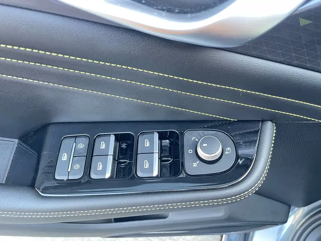 Geely Preface — фото 10