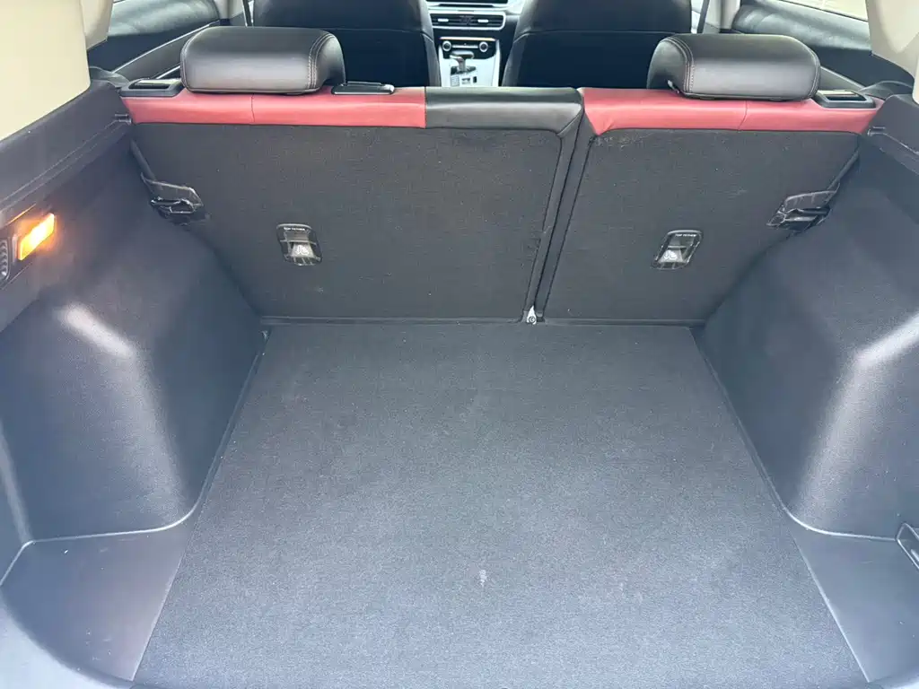 Geely Binyue — фото 14