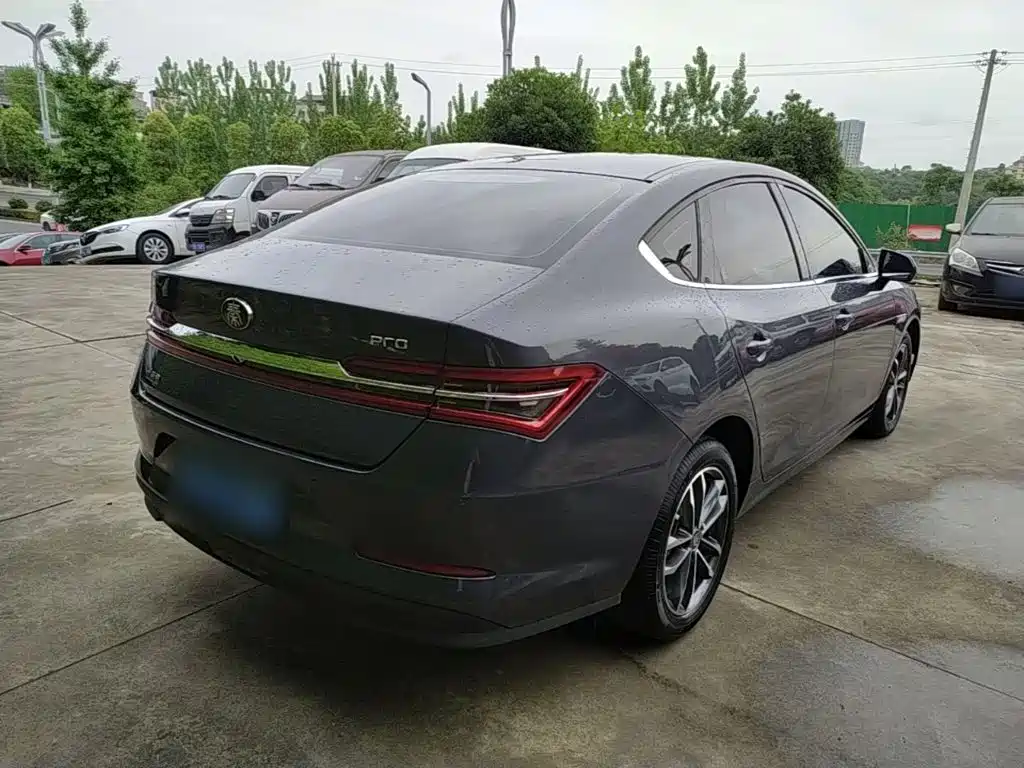 BYD Qin Pro — фото 5