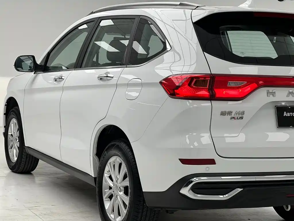 Haval M6 — фото 15