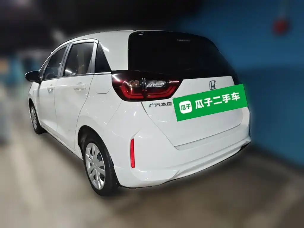 Honda Fit — фото 4