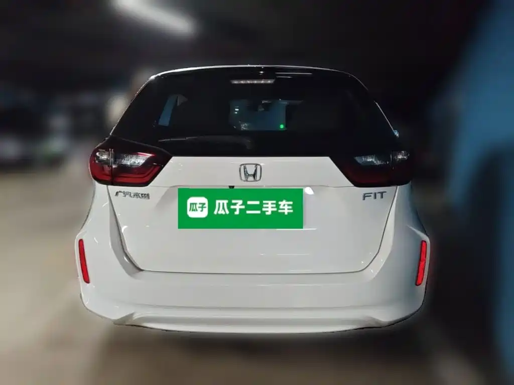 Honda Fit — фото 5