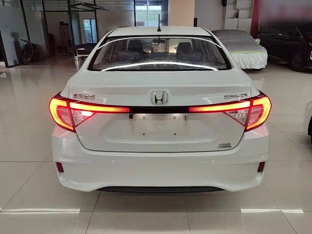Honda Envix — фото 5