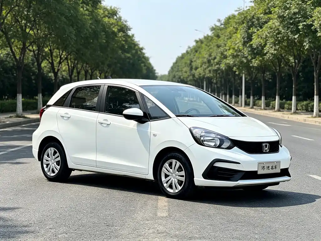 Honda Fit — фото 3