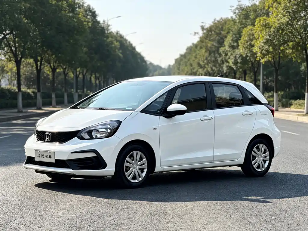 Honda Fit — фото 7