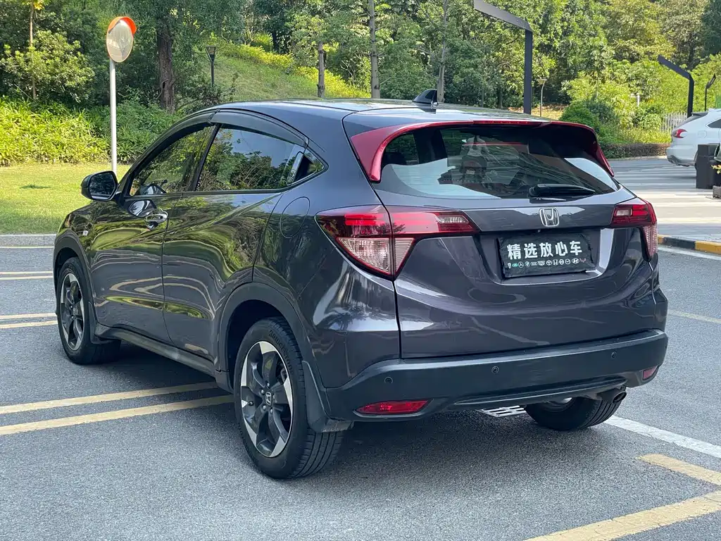 Honda Vezel — фото 7