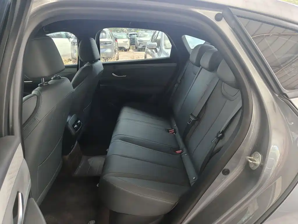 BYD Qin PLUS — фото 17