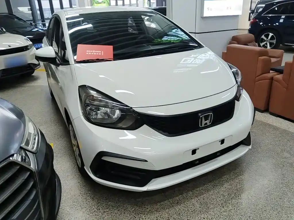 Honda Fit — фото 3