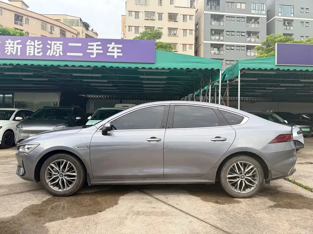 BYD Qin PLUS — фото 7
