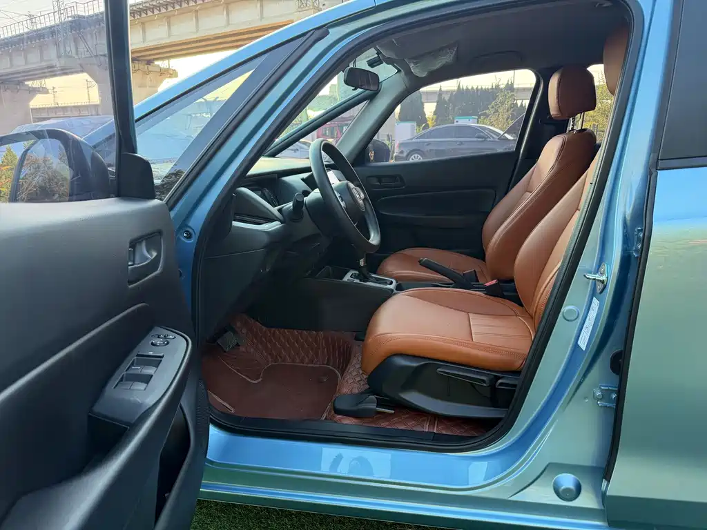 Honda Fit — фото 8