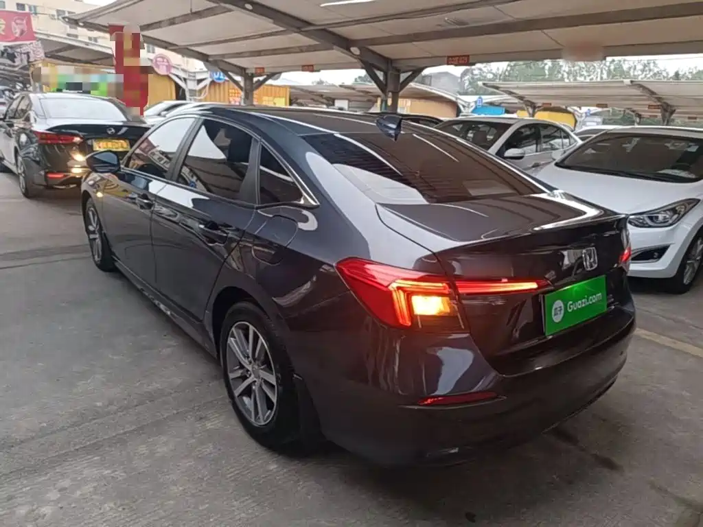 Honda Civic — фото 4